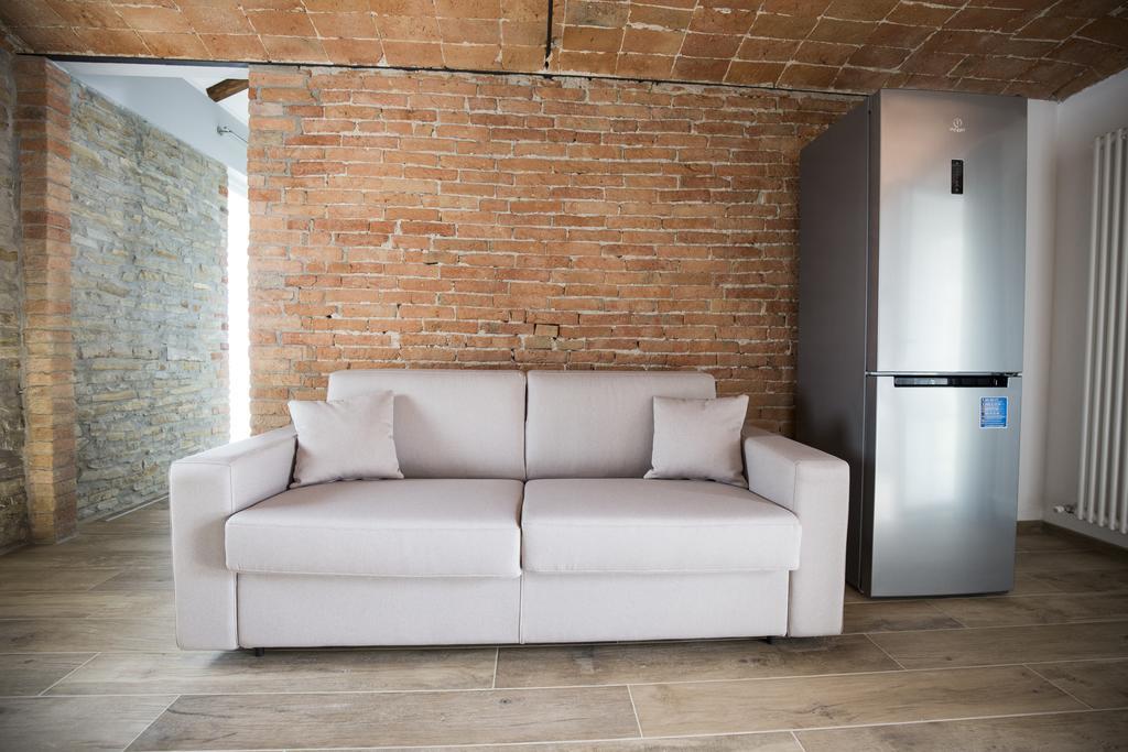 Villa Barbero Alba Langhe Mango Bagian luar foto