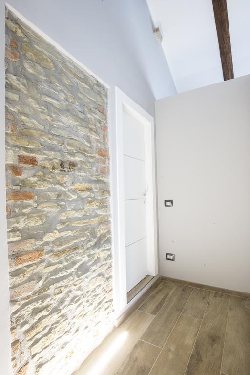 Villa Barbero Alba Langhe Mango Bagian luar foto