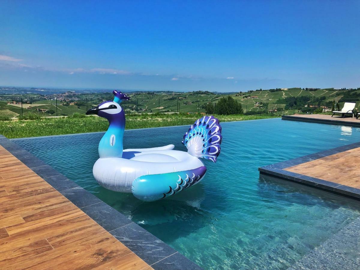 Villa Barbero Alba Langhe Mango Bagian luar foto